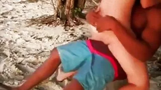 Nya smartphone fångar jamaicanska semester vackert!