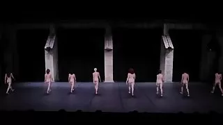 Naken scen 1 - tragedie