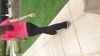 En annan video av tiff: s röv i slo-motion