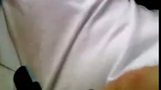 Dildo flash med cum innan 2 flickor i bussen
