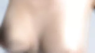 Jättekvinna och små