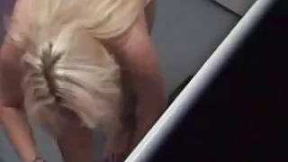 Tanning salon spy