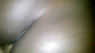 Ung svart gravid tonåring att få daddys dildo