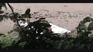 Voyeur fångster milf på en strand