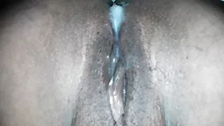 Creampie droppande ur frus fitta
