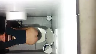 Riktiga tjejer voyeur badrum